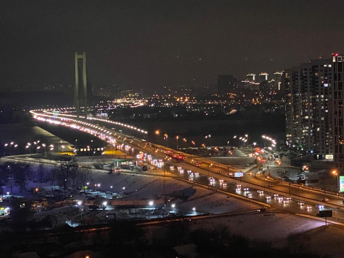 Apartments With Dnipro View キエフ エクステリア 写真