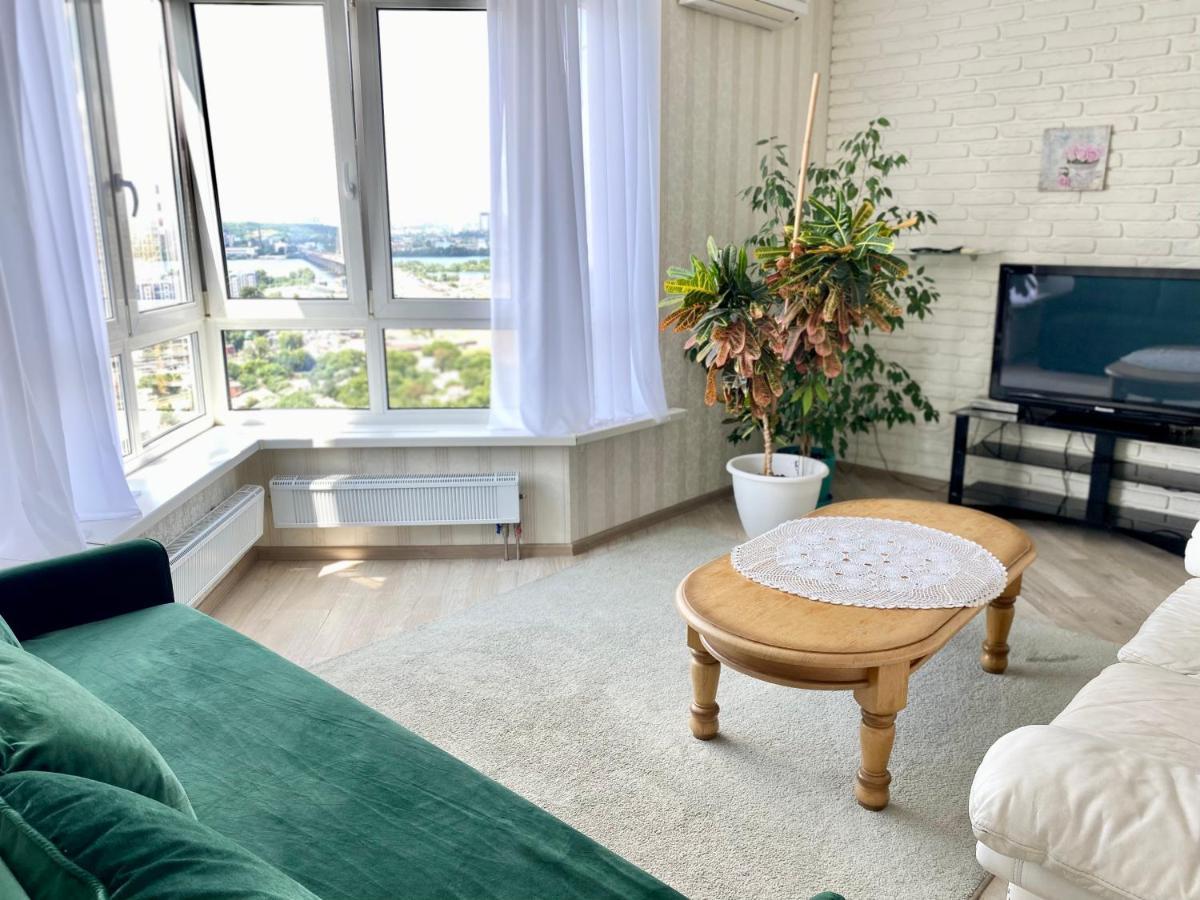 Apartments With Dnipro View キエフ エクステリア 写真